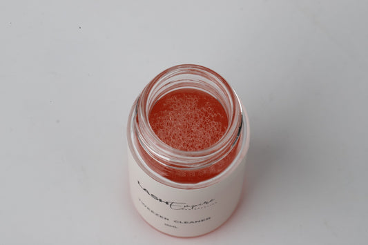 Tweezer Cleaner